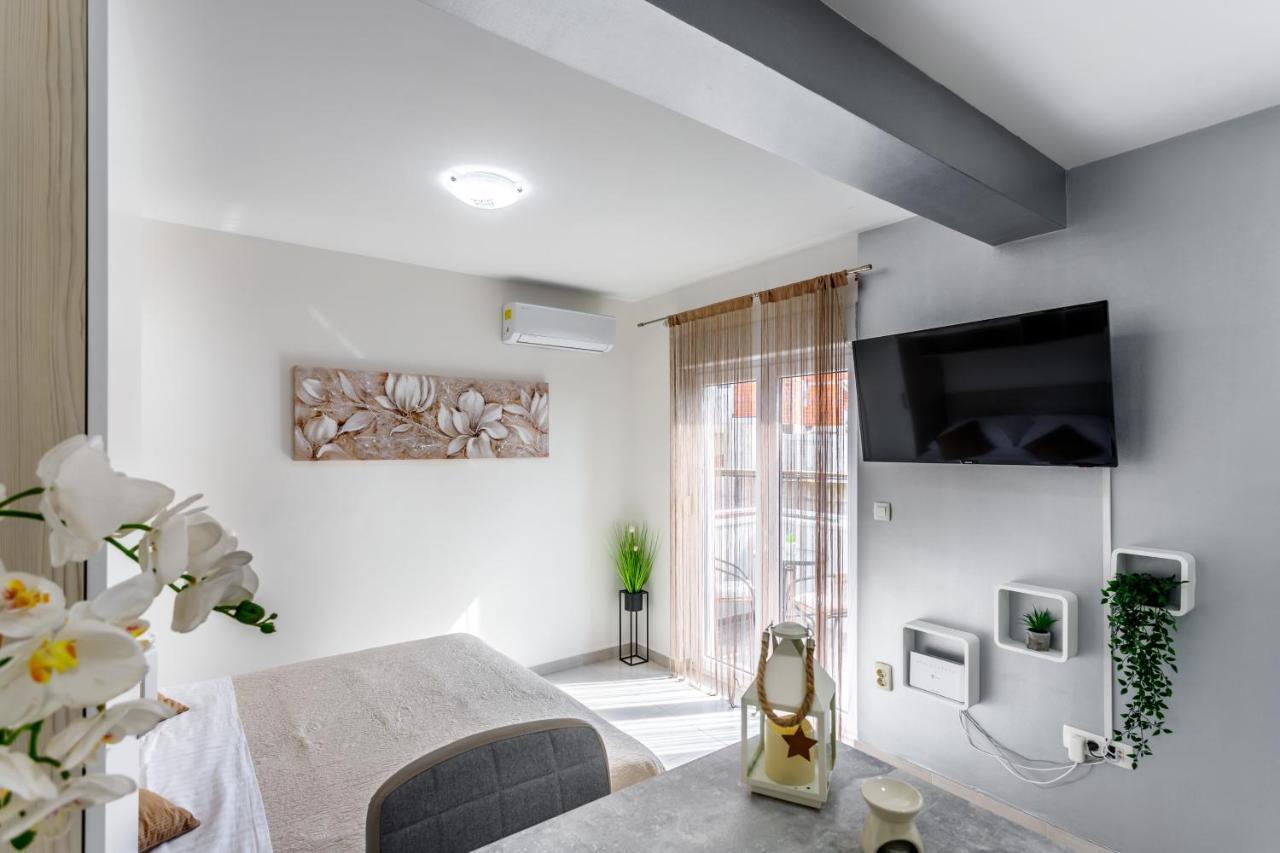 פודסטראנה Luxury Apartments Budimir מראה חיצוני תמונה