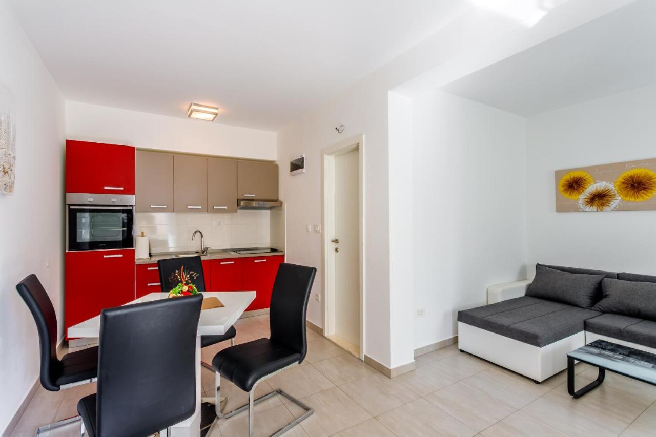 פודסטראנה Luxury Apartments Budimir מראה חיצוני תמונה
