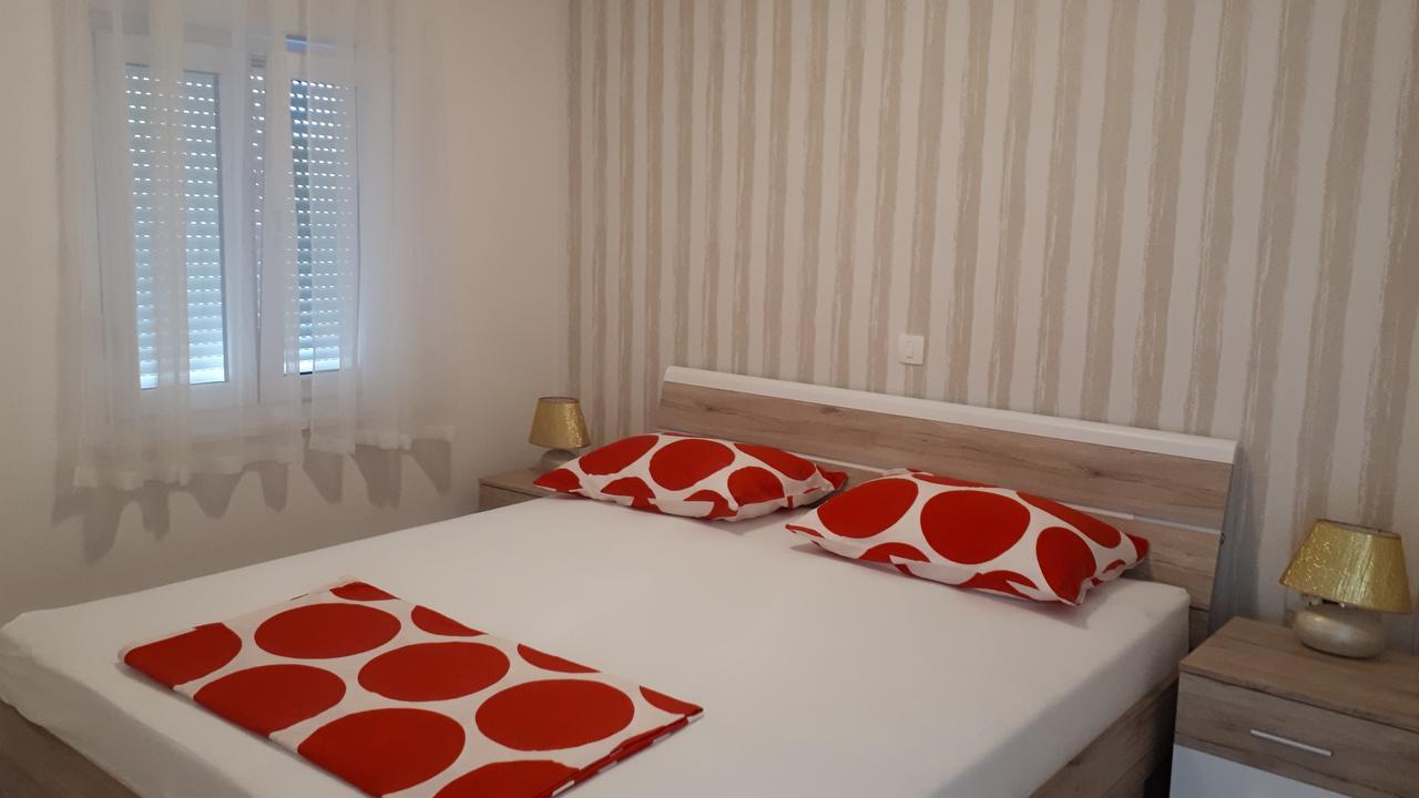 פודסטראנה Luxury Apartments Budimir מראה חיצוני תמונה